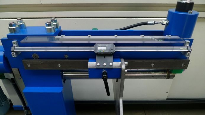 Зіг-машина HORNUNG для різання нержавіючих труб RS 500