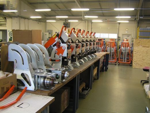 Автоматический кромкоскалывающий станок UZ-15 NKO Machines (Чехия)